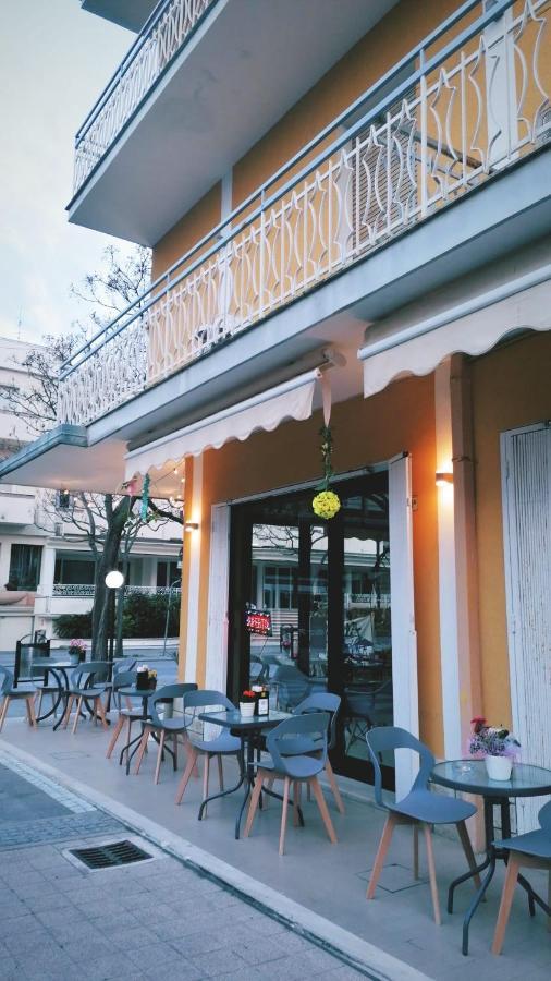 Hotel Rita Gambettola Exterior photo