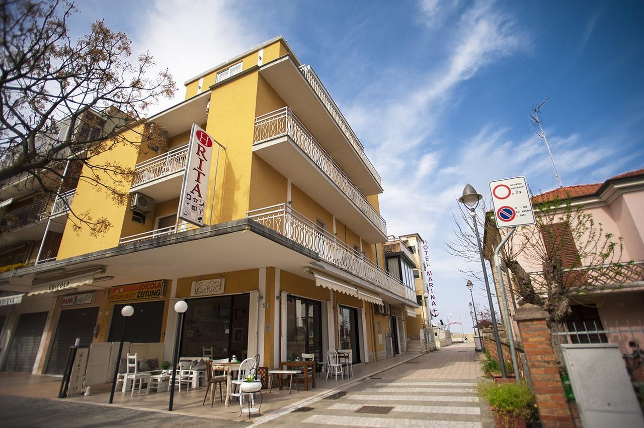 Hotel Rita Gambettola Exterior photo