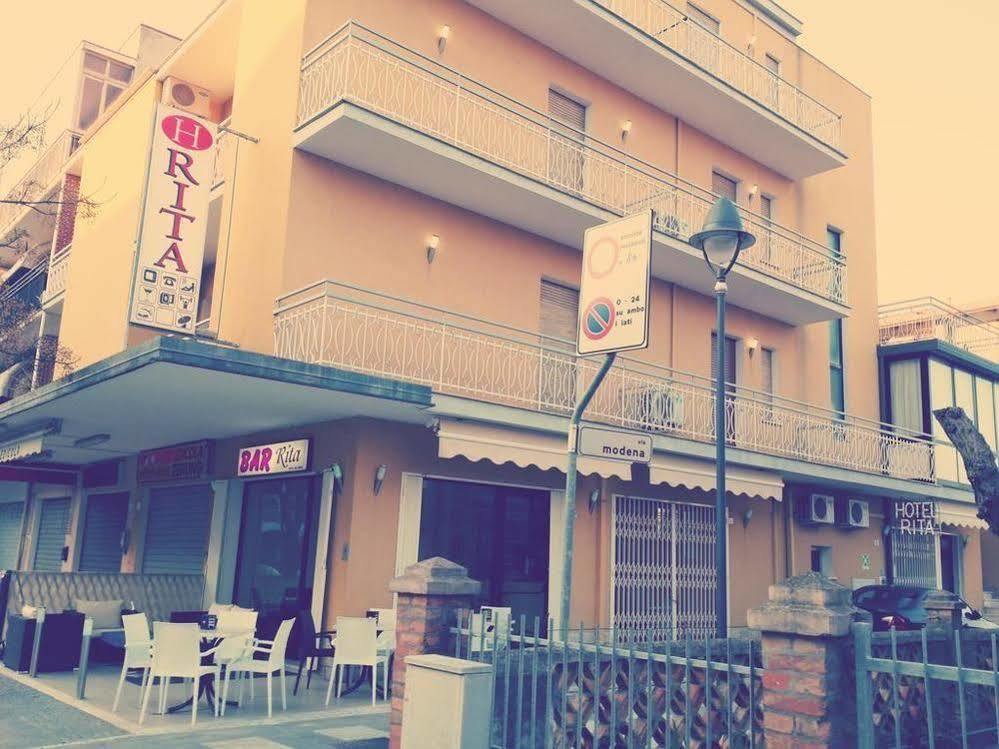 Hotel Rita Gambettola Exterior photo