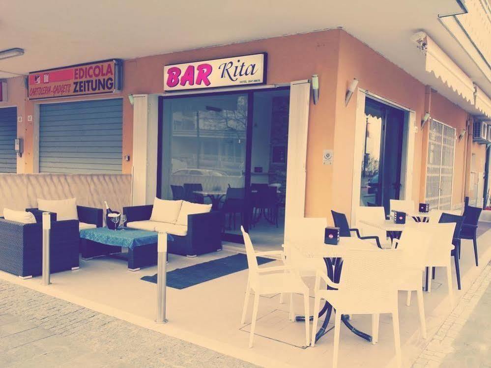 Hotel Rita Gambettola Exterior photo